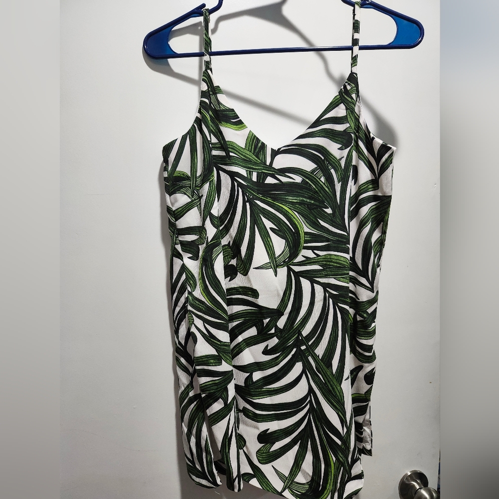 Leafy Green top